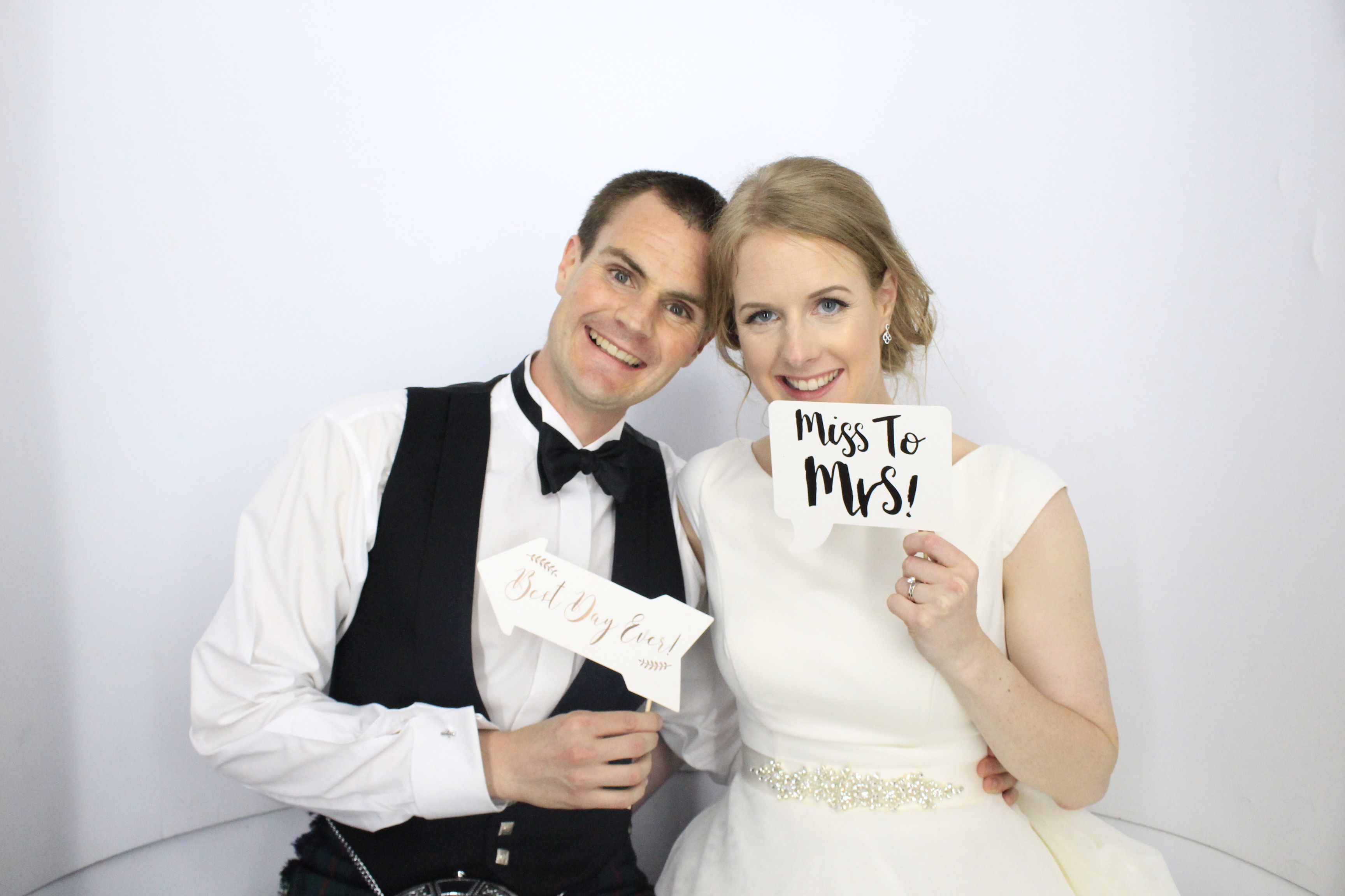 Andy and Emma's Wedding | View more photos from the event at gallery.myphotoboothexperience.co.uk/u/MyPhotoBoothExperienceLtd/Andy-and-Emmas-Wedding